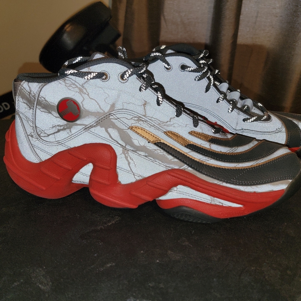 Adidas Real Deal Thor Marvel Men's sz 13
